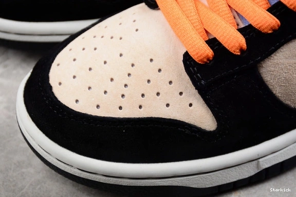 Katsuhiro Otomo Dunk LF0039-027 "Steamboy Low Nike SB OST" x 0224